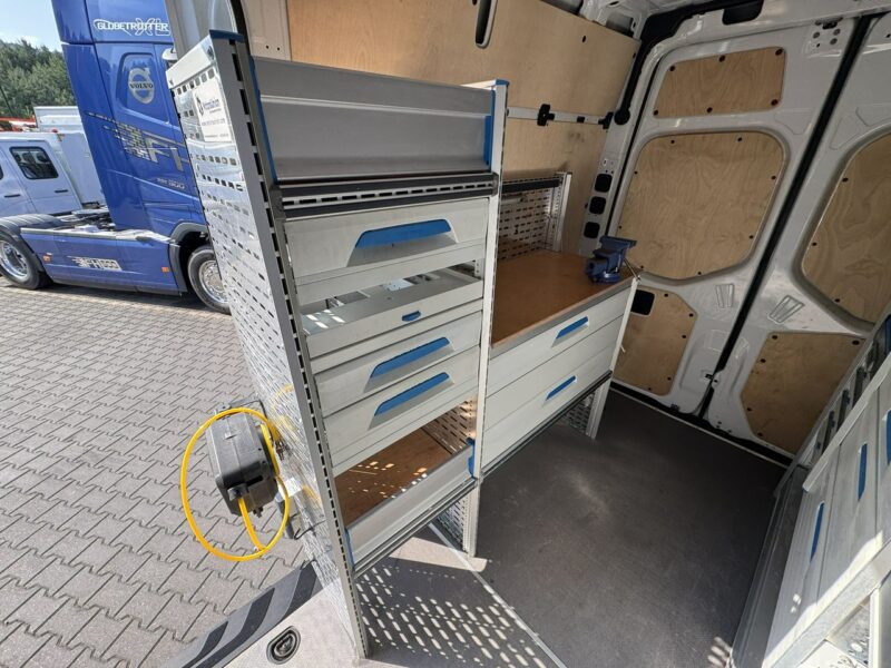 Mercedes Sprinter 319 CDI 3.0 V6 Automat Stan Unikat Full Opcja Warsztat Regały !!!