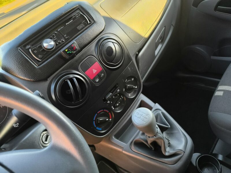 Fiat Fiorino 1.3MJTD 75KM Klimatyzacja drzwi boczne