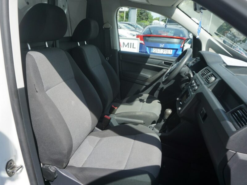 Volkswagen Caddy zarejestrowany, ubezpieczony
