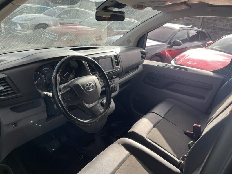Toyota ProAce L2H1 Automat Blaszak Kamera Klimatronik