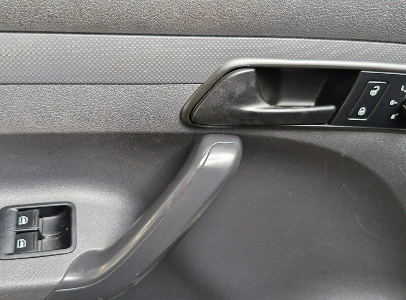 Volkswagen Caddy przebieg 156000 roczna gwarancja