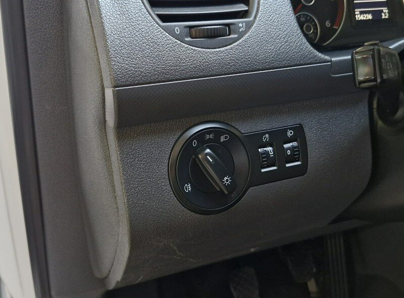 Volkswagen Caddy przebieg 156000 roczna gwarancja