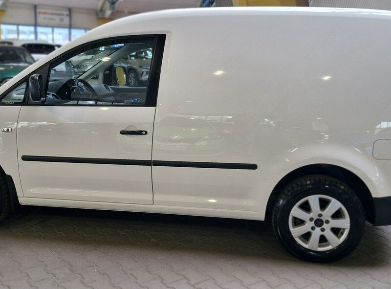 Volkswagen Caddy przebieg 156000 roczna gwarancja