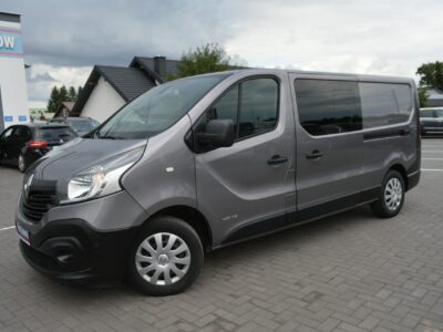 Renault Trafic 1.6 dCi LONG 2xBoczne drzwi 5-osób Navi Kamera 174tys.km F-VAT