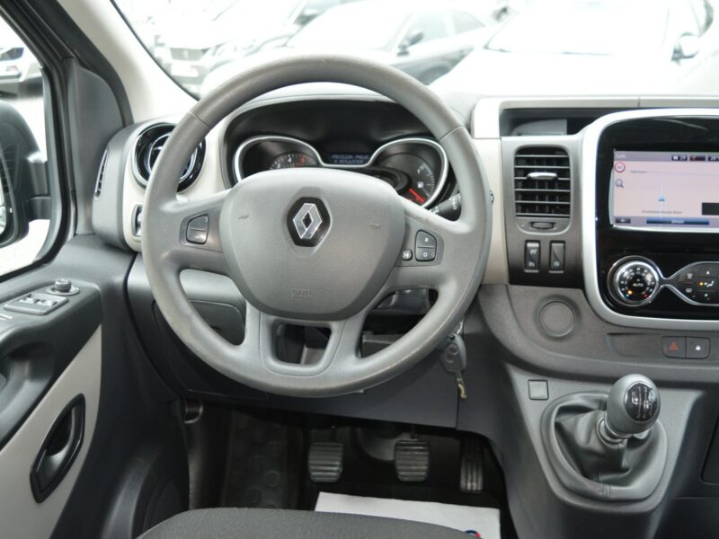 Renault Trafic 1.6 dCi LONG 2xBoczne drzwi 5-osób Navi Kamera 174tys.km F-VAT