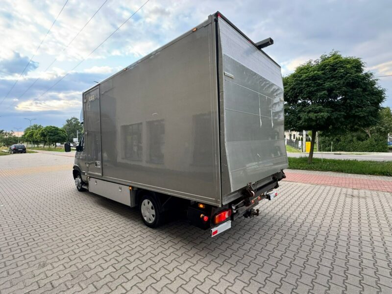 Renault Mascott Renault Mascott 3.0DCi 150-35 Klimatyzacja Winda Kontener Kamera Hak!