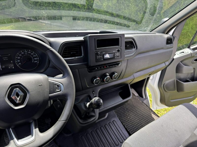 Renault Master 2,3 165KM Doka 7 osób Skrzynia Klima 25.000km