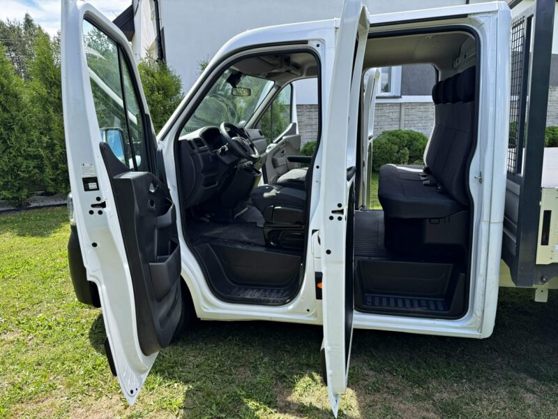 Renault Master 2,3 165KM Doka 7 osób Skrzynia Klima 25.000km
