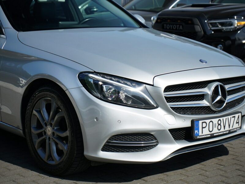 Mercedes C 180 C180 Bluetec AVANTGARDE Półskóry LED PDC Tempomat W205 (2014-2021)