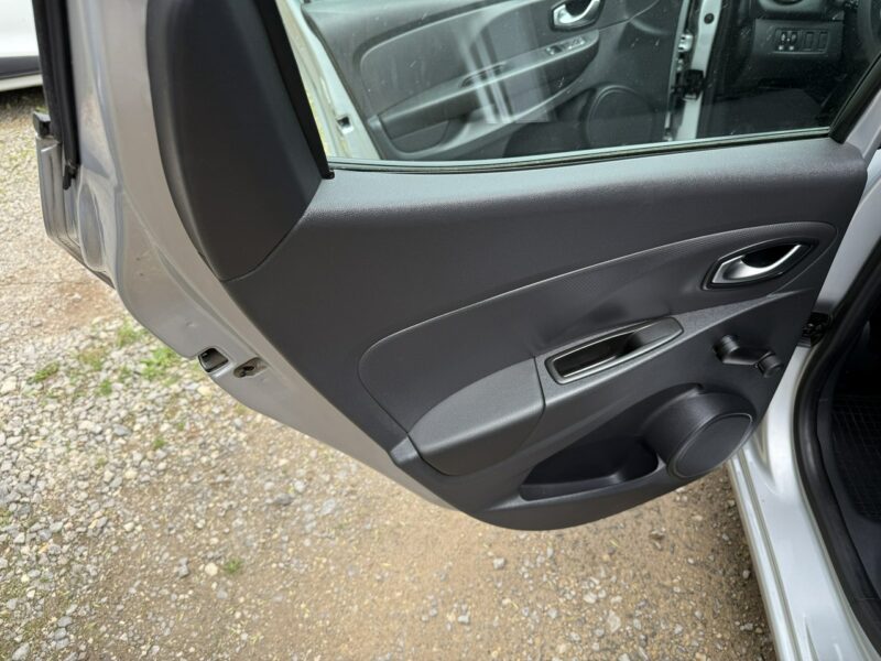 Renault Clio 1.2i*75PS*147.000km*Klima*Navi*Kolor*Piękny*Bez*Wkładu*Opony*wielosezo IV (2012-)