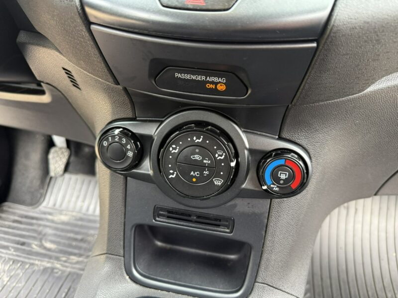 Ford Fiesta 1.5*75PS*KLIMA*NAVI*Bluetooth*LED*Wielofunkcja*Skórzana*kierownica* Mk7 (2008-)