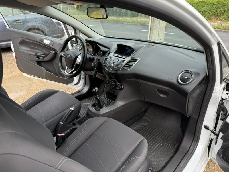 Ford Fiesta 1.5*75PS*KLIMA*NAVI*Bluetooth*LED*Wielofunkcja*Skórzana*kierownica* Mk7 (2008-)