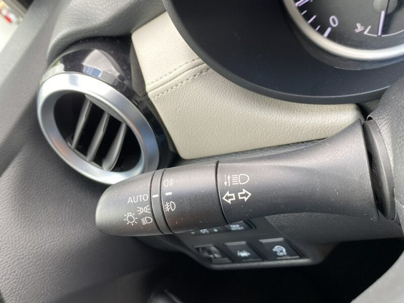Nissan Micra Kamera, Navi, Bose , Biała Perła K14 (2017-)