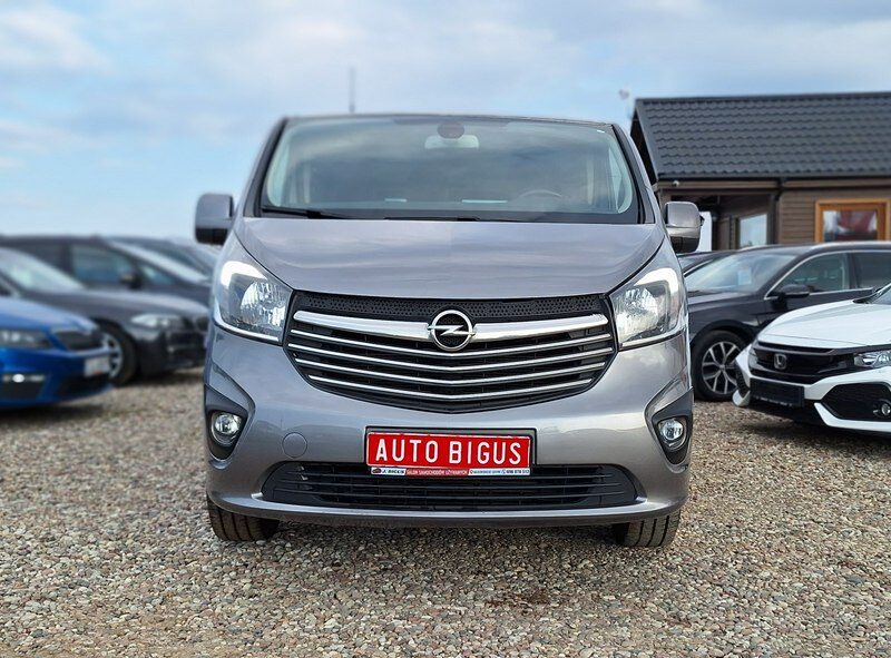 Opel Vivaro duza navi long 9 OSOBOWY II (2014-2019)