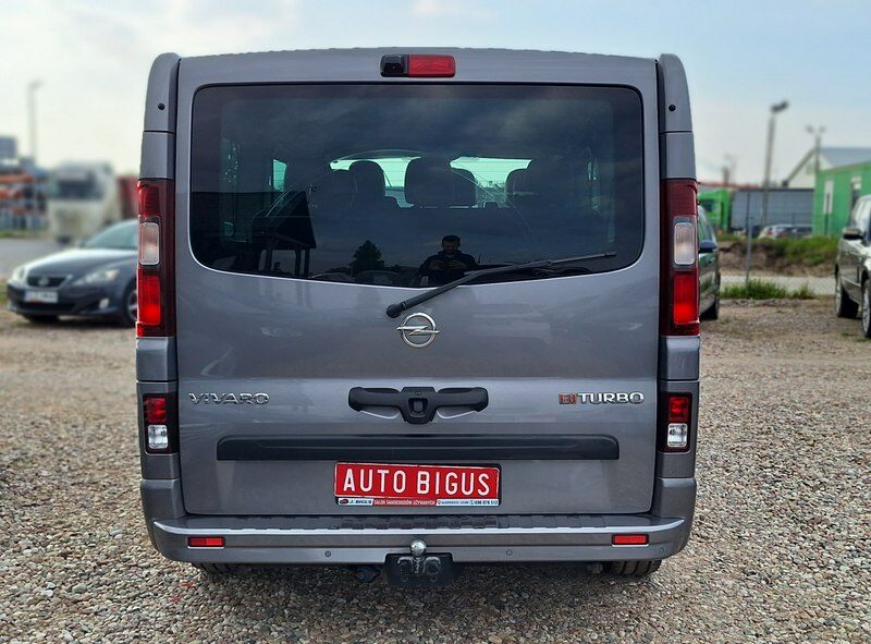 Opel Vivaro duza navi long 9 OSOBOWY II (2014-2019)