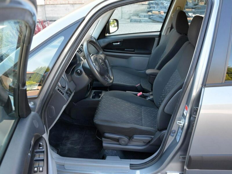 Suzuki SX4 1.6i(120KM) Lift*Duza Navi Klimatronik Relingi Keyless Go ASO I (2006-2013)
