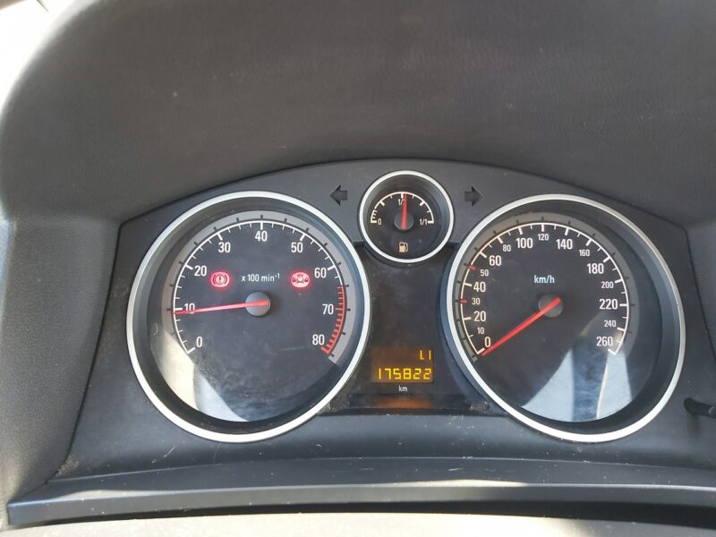 Opel Zafira 1.6b zadbana sprawna 7 osobowa B (2005-2011)