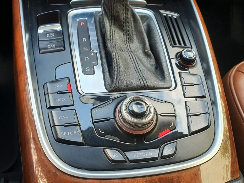 Audi Q5 2.0T 211KM # Quattro # Navi # Skóra # Xenon # LED # Parktronic !!! 8R (2008-)