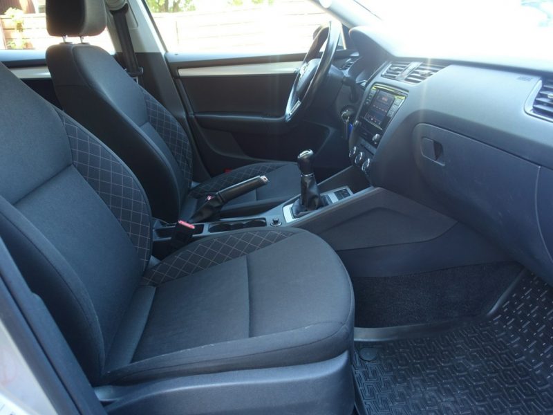 Škoda Octavia Fv Marża * Salon Polska * Pełny serwis * Bezwypadkowa Org. Lakier * III (2013-)