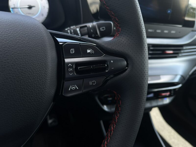 Hyundai i20 1.2 MPI 5MT (79KM) MY25 - N-line + pakiet Tech - dostępny od ręki III (2020-)