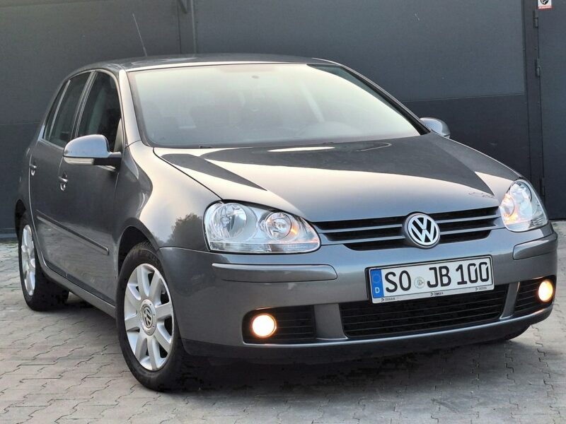 Volkswagen Golf * 1.6 MPi* Bardzo Ładny z NiEMiEC* ALUFELGi * HALOGENY * V (2003-2008)