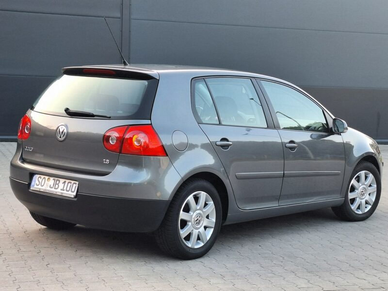 Volkswagen Golf * 1.6 MPi* Bardzo Ładny z NiEMiEC* ALUFELGi * HALOGENY * V (2003-2008)