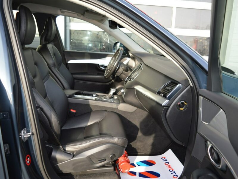 Volvo XC 90 D5 AWD Automat Full LED-Thor's Kamera Navi Skóra Nowy rozrząd Zamiana II (2014-)