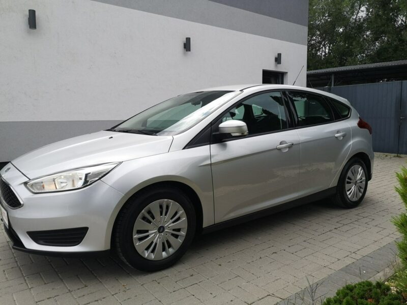 Ford Focus 1.6 16V Benzyna Klima Podgrz. szyby Salon Polska Gwarancja Mk3 (2010-2018)