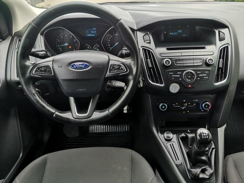 Ford Focus 1.6 16V Benzyna Klima Podgrz. szyby Salon Polska Gwarancja Mk3 (2010-2018)