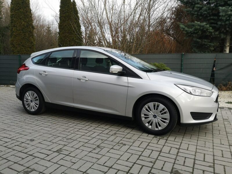 Ford Focus 1.6 16V Benzyna Klima Podgrz. szyby Salon Polska Gwarancja Mk3 (2010-2018)