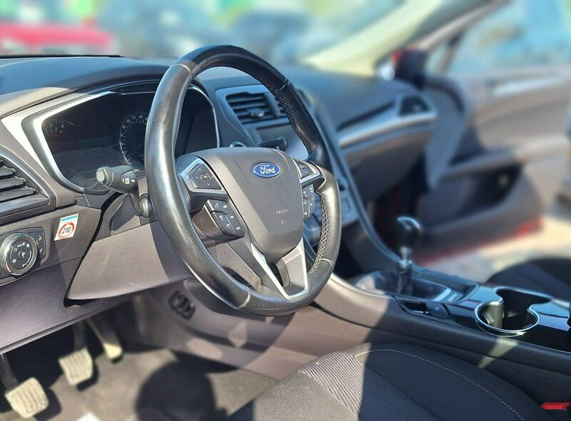 Ford Mondeo duza navi Mk5 (2014-)
