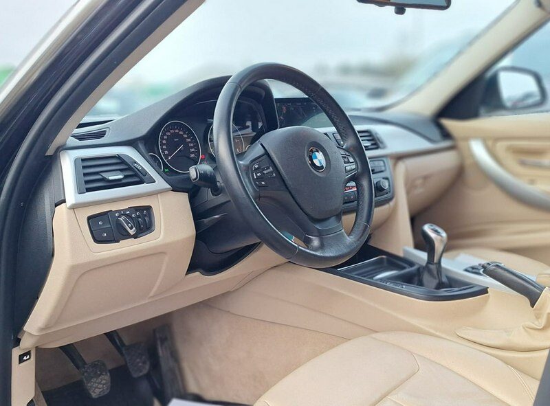 BMW 320 navi F30/F31 (2012-)