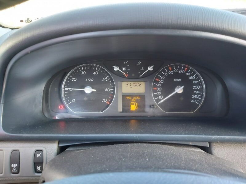 Renault Laguna Laguna salon Pl 2.0b II (2001-2005)
