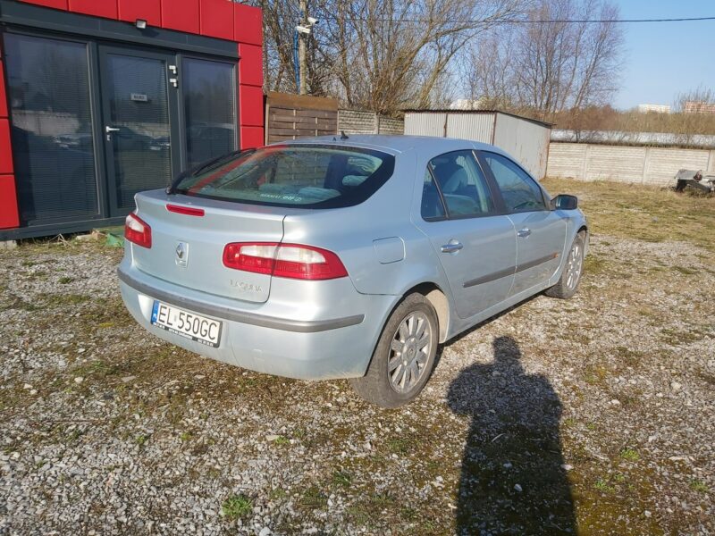 Renault Laguna Laguna salon Pl 2.0b II (2001-2005)