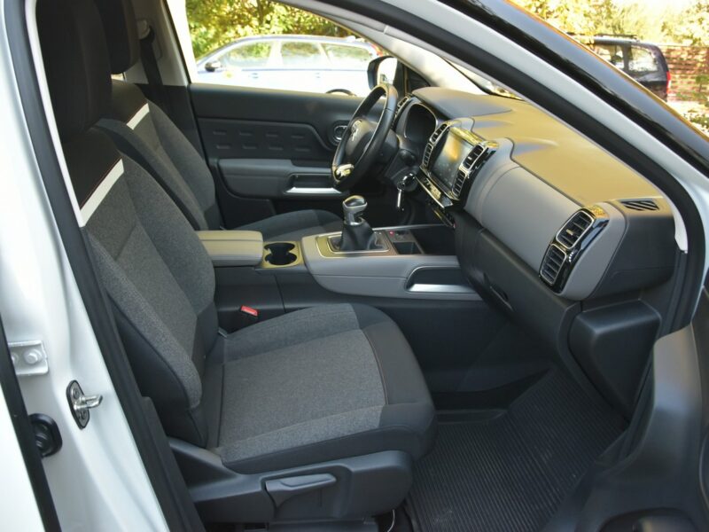 Citroen C5 Aircross 1.5HDi 130KM Manual 2019r. SALON Serwisowany FV23 LED