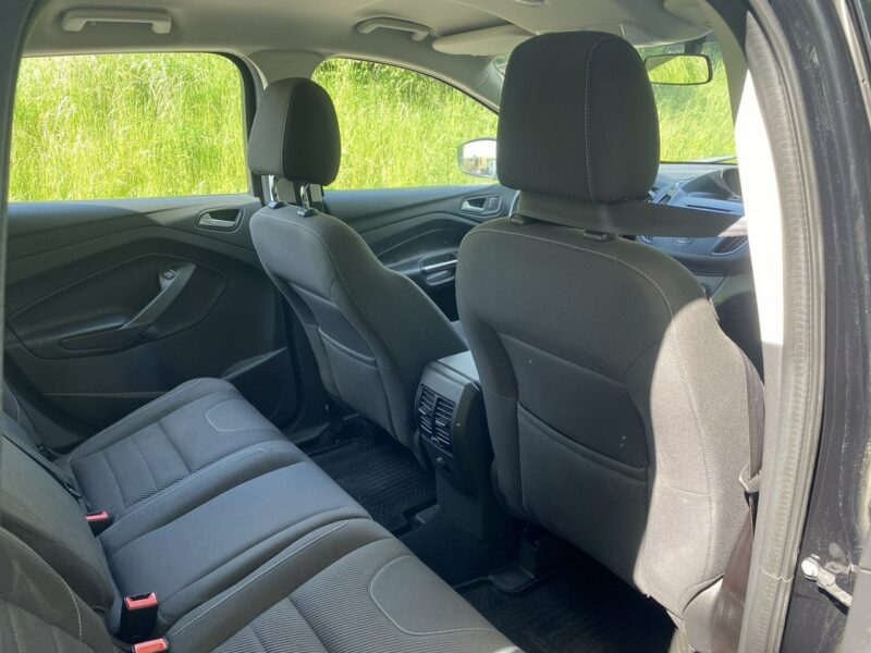 Ford Kuga Ford Kuga Opłacony 2.0 TDCi Trend Klimatronic II (2012-)