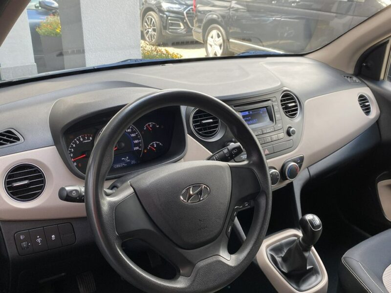Hyundai i10 1.0 67 KM ,Klima, Niski przebieg,Gwarancja II (2013-)