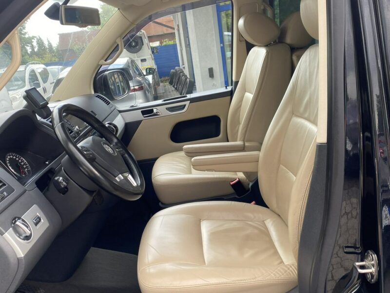 Volkswagen Multivan 2.0 180 KM ,Highline, Automat, Elektryczne drzwi,Navi