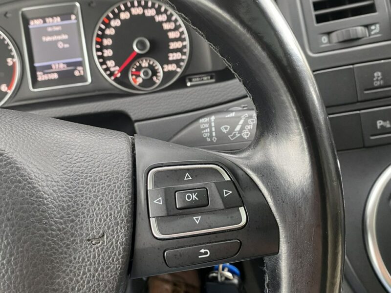 Volkswagen Multivan 2.0 180 KM ,Highline, Automat, Elektryczne drzwi,Navi