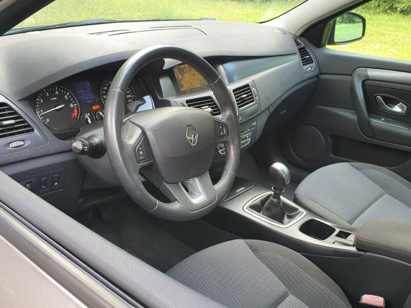 Renault Laguna 2.0 16v 140KM # NAVI # Climatronic # Piękny Kolor !!! III (2007-)
