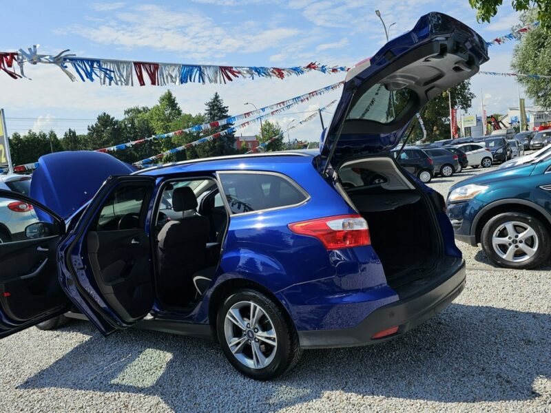 Ford Focus -SPRZEDANY- Oszczędny 125KM!Śliczny kolor,Mega wyp.SAM PARKUJE Mk3 (2010-2018)