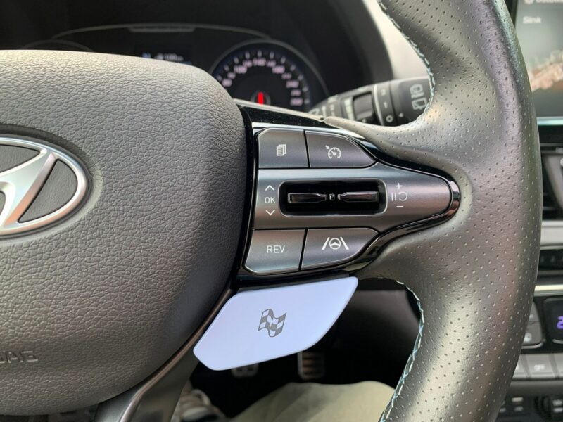 Hyundai i30N I30N Performance Szklany dach Grzane fot. Full LED