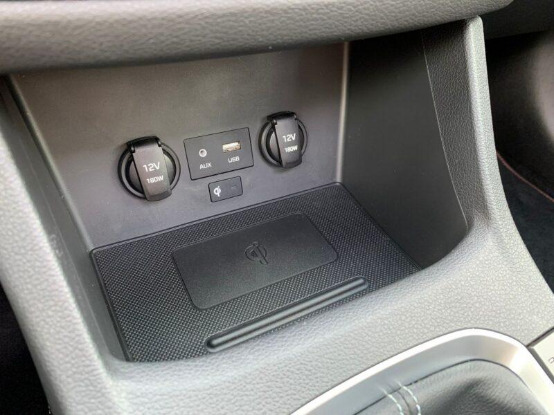 Hyundai i30N I30N Performance Szklany dach Grzane fot. Full LED