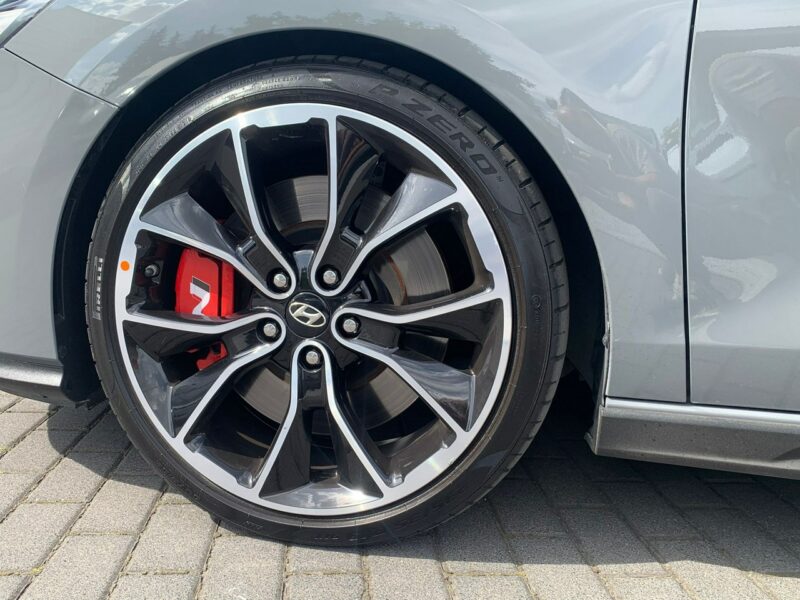 Hyundai i30N I30N Performance Szklany dach Grzane fot. Full LED