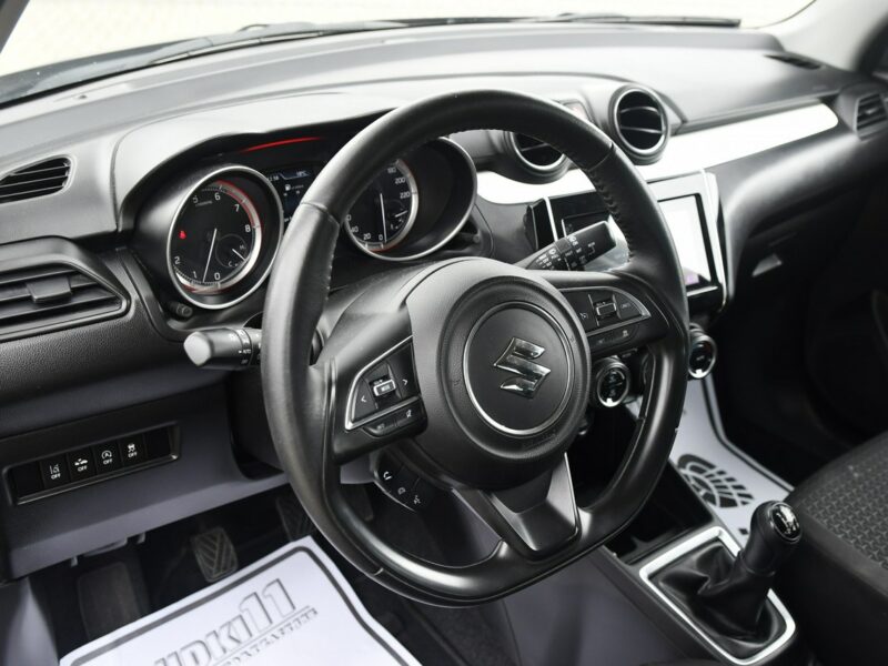 Suzuki Swift 1,2Hybryda kam.Cof.Navi,Asystent Pasa Ruchu.Ledy.kredyt.GWARANCJA VI (2017-)