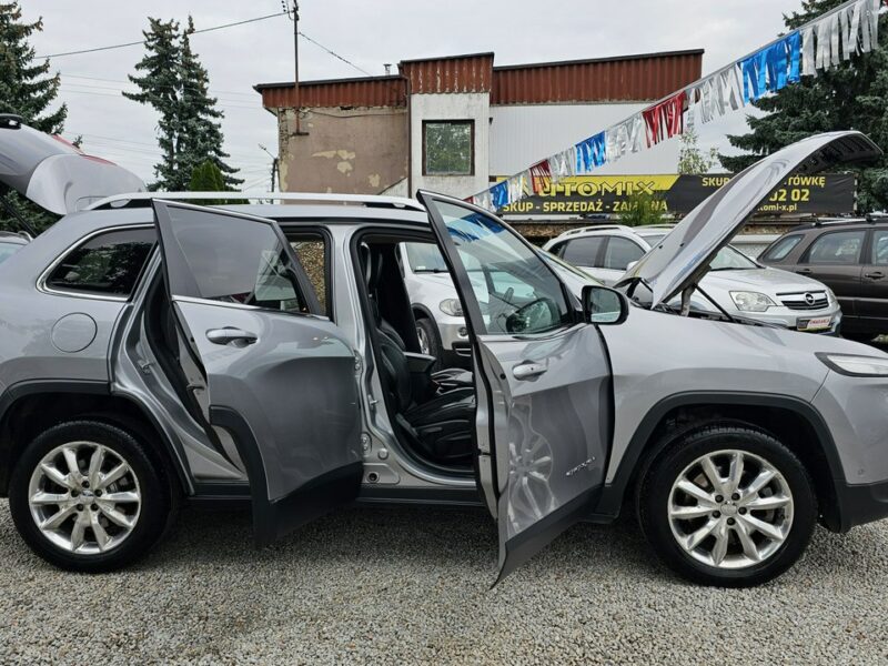 Jeep Cherokee -SPRZEDANY- Salon PL,Full opcja,4X4,Sam parkuje,Aktywny temp.Skóra V (2014-)