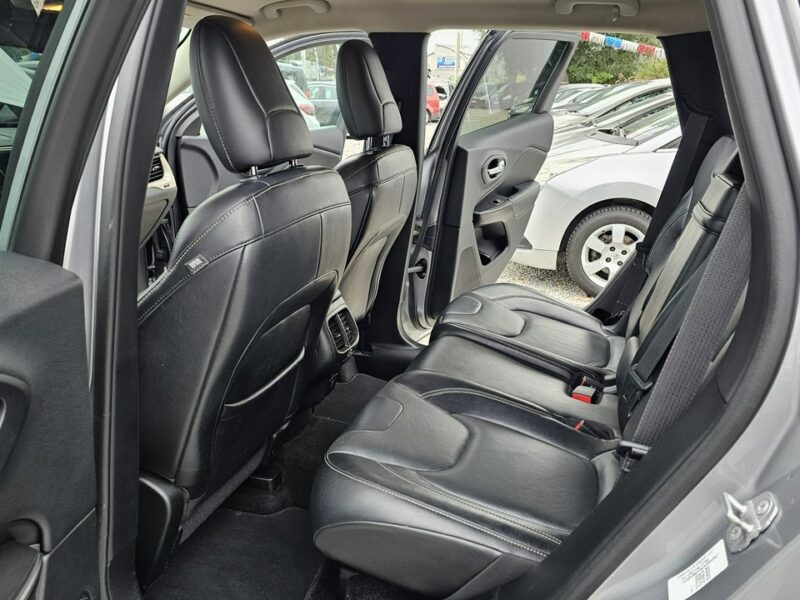 Jeep Cherokee -SPRZEDANY- Salon PL,Full opcja,4X4,Sam parkuje,Aktywny temp.Skóra V (2014-)