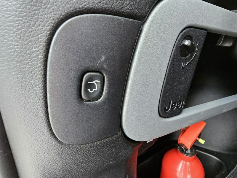 Jeep Cherokee -SPRZEDANY- Salon PL,Full opcja,4X4,Sam parkuje,Aktywny temp.Skóra V (2014-)