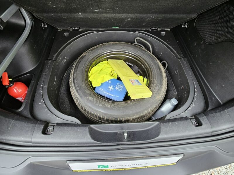Jeep Cherokee -SPRZEDANY- Salon PL,Full opcja,4X4,Sam parkuje,Aktywny temp.Skóra V (2014-)