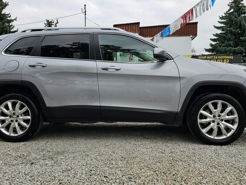 Jeep Cherokee -SPRZEDANY- Salon PL,Full opcja,4X4,Sam parkuje,Aktywny temp.Skóra V (2014-)
